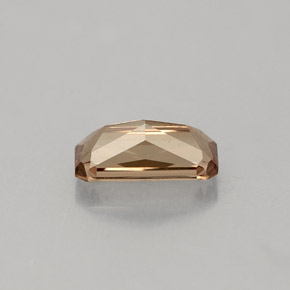 Grenat à changement de couleur de couleur changeante naturelle taille émeraude, 0,76 ct, VS