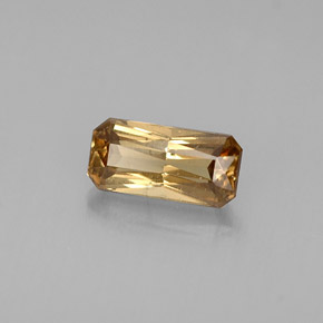 Grenat à changement de couleur de couleur changeante naturelle taille émeraude, 0,73 ct, VVS-VS