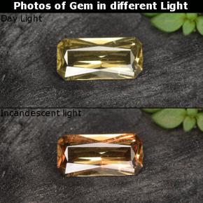 Grenat à changement de couleur doré naturelle taille émeraude, 0,59 ct, VS