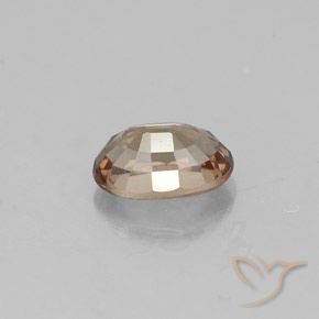 Grenat à changement de couleur marron naturelle coupe ovale, 0,71 ct, VVS-VS
