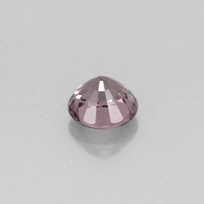 Grenat à changement de couleur multicolore naturelle coupe roude, 0,71 ct, VVS-VS