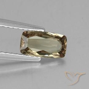 Grenat Couleur Changeant Or naturelle Coussin, 0.87 ct, VS-SI