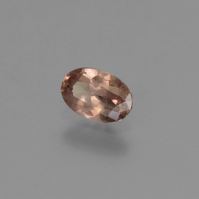 Grenat à changement de couleur de couleur changeante naturelle coupe ovale, 0,55 ct, VS-SI