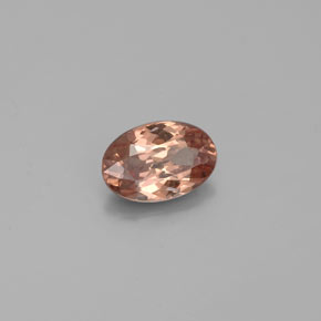 Grenat à changement de couleur de couleur changeante naturelle coupe ovale, 0,55 ct, VS