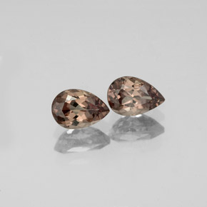 Achetez naturel 1,18ct multicolore grenat à changement de couleur gems, en forme de poire, en provenance madagascar chez gemselect. en stock, livraison internationale!