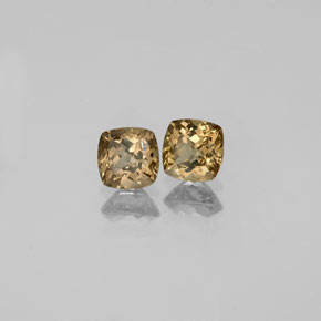 Achetez naturel ct Brun Doré à Orange Grenat Couleur Changeant gems, Coupe coussin, En provenance Madagascar chez GemSelect. En stock, livraison internationale!