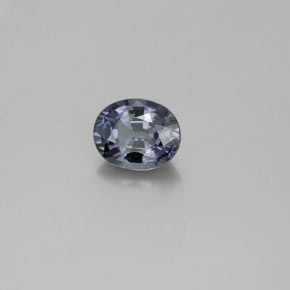 Grenat à changement de couleur multicolore naturelle coupe ovale, 0,85 ct, VVS
