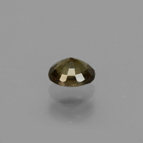 Grenat Couleur Changeant Jaune doré naturelle Coupe ovale, 0.68 ct, VS-SI