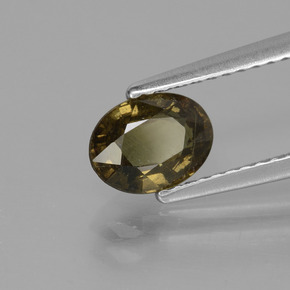 Grenat Couleur Changeant Brun verdâtre à rouge-rose naturelle Coupe ovale, 1.14 ct, VS-SI