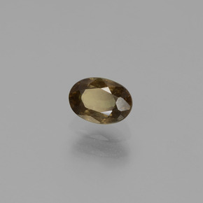 Grenat Couleur Changeant Vert à Rouge-Rose naturelle Coupe ovale, 0.74 ct, VS