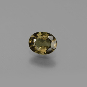 Grenat Couleur Changeant Vert à Rouge-Rose naturelle Coupe ovale, 0.70 ct, VS