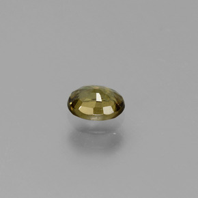 Grenat à changement de couleur multicolore naturelle coupe ovale, 0,57 ct, VS