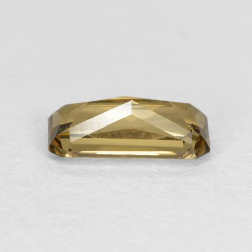Grenat Couleur Changeant Jaune moyen naturelle Taille émeraude, 0.66 ct, VS