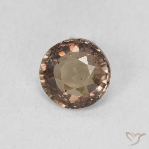 Grenat à changement de couleur marron naturelle coupe roude, 0,90 ct, VS