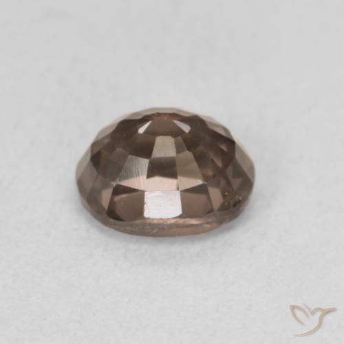 Grenat Couleur Changeant Brun léger moyen naturelle ovale, 1.50 ct, VS