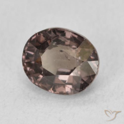 Grenat Couleur Changeant Marron foncé naturelle ovale, 1.36 ct, VS
