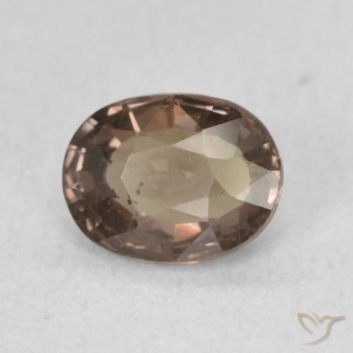Grenat Couleur Changeant Marron foncé naturelle ovale, 0.94 ct, VS