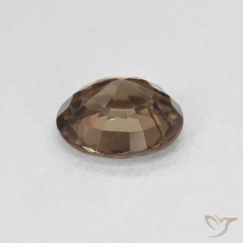 Grenat Couleur Changeant Brun moyen naturelle ovale, 1.35 ct, VVS