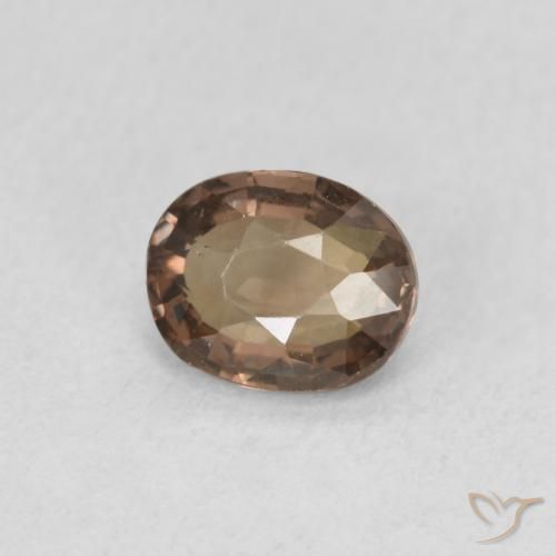 Grenat Couleur Changeant Brun moyen naturelle ovale, 1.03 ct, VVS