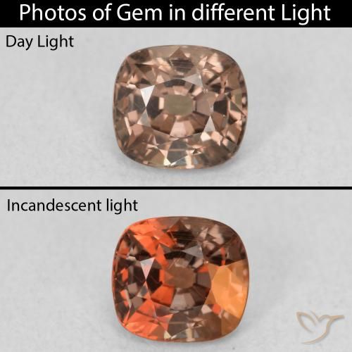 Grenat Couleur Changeant Brun moyen naturelle Coussin, 0.95 ct, VS