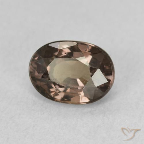 Grenat Couleur Changeant Brun caryer naturelle ovale, 1.04 ct, VVS