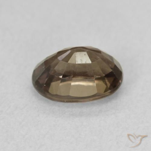 Grenat Couleur Changeant Brun caryer naturelle ovale, 1.04 ct, VVS