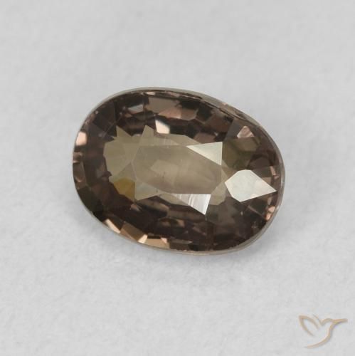Grenat Couleur Changeant Brun pécan naturelle ovale, 0.96 ct, VVS