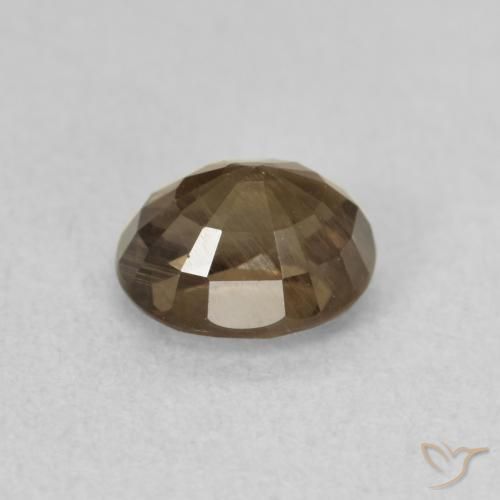 Grenat Couleur Changeant Brun léger moyen naturelle ovale, 1.21 ct, VS