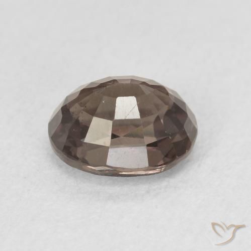 Grenat Couleur Changeant Brun léger moyen naturelle ovale, 1.17 ct, VS