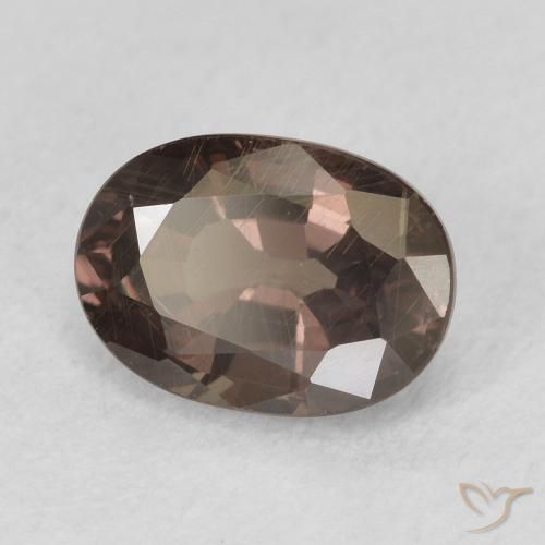 Grenat Couleur Changeant Marron foncé naturelle ovale, 1.34 ct, VS