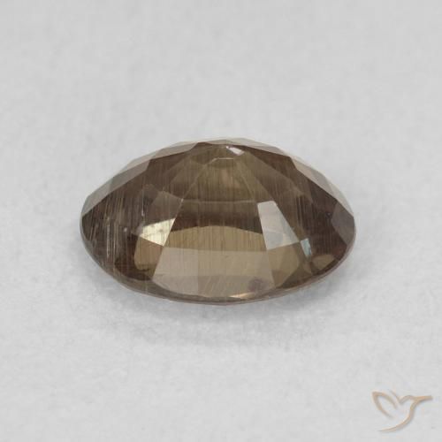 Grenat Couleur Changeant Marron foncé naturelle ovale, 0.97 ct, VS