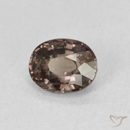 Grenat Couleur Changeant Marron foncé naturelle ovale, 1.07 ct, VVS-VS