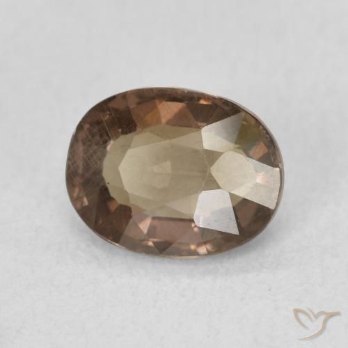 Grenat Couleur Changeant Marron foncé naturelle ovale, 1.32 ct, VVS-VS