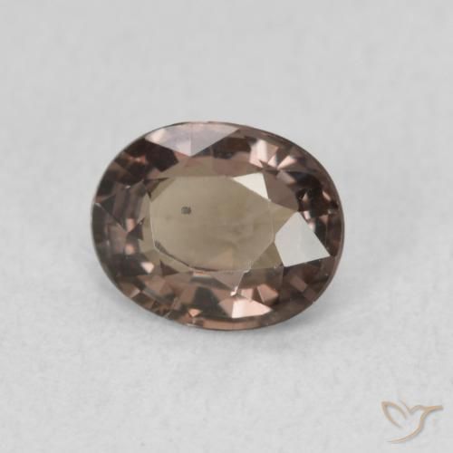 Grenat Couleur Changeant Marron foncé naturelle ovale, 1.02 ct, VVS-VS