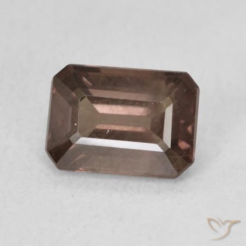 Grenat Couleur Changeant Brun léger moyen naturelle Octogone / coupe Émeraude, 1.70 ct, VS