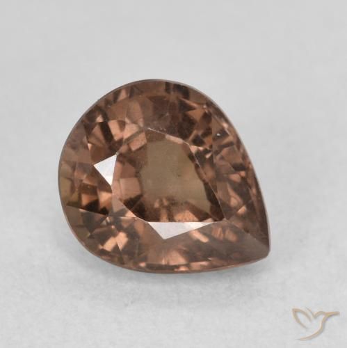 Grenat Couleur Changeant Marron foncé naturelle En forme de poire, 1.37 ct, VS