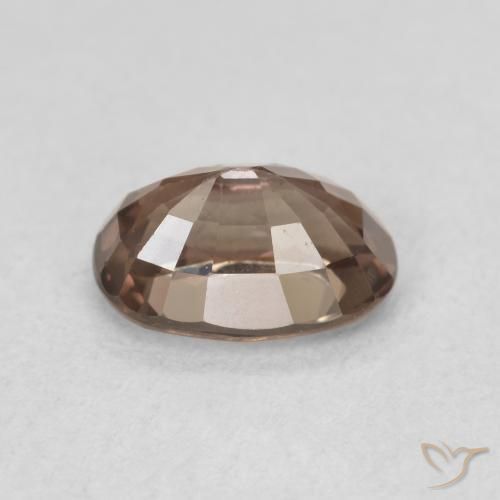 Grenat Couleur Changeant Brun léger moyen naturelle Coussin, 1.24 ct, VS