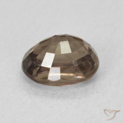Grenat Couleur Changeant Marron foncé naturelle ovale, 0.98 ct, VVS