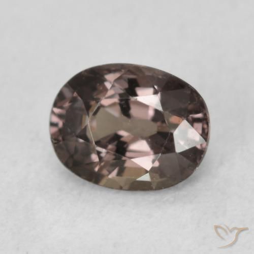 Grenat Couleur Changeant Brun pécan naturelle ovale, 0.92 ct, VVS