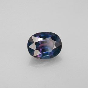 Saphir à changement de couleur multicolore naturelle coupe ovale, 1,52 ct, VS