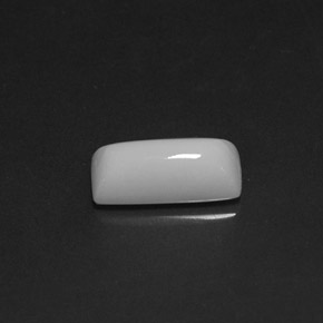 Corail blanc naturelle baguette, 1,92 ct, opaque
