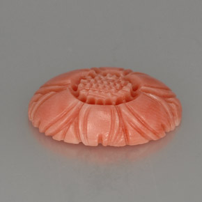 Corail rose naturelle forme fantaisie, 3,24 ct, opaque