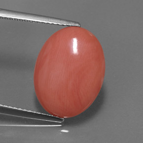 Corail rose naturelle coupe ovale, 4,97 ct, opaque