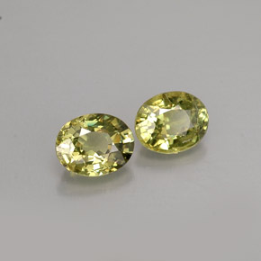 Achetez naturel ct or grenat démantoïde gems, coupe ovale, en provenance namibie chez gemselect. en stock, livraison internationale!