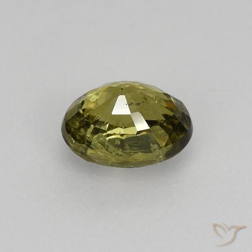 Grenat démantoïde vert naturelle coupe ovale, 0,47 ct, VS-SI