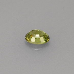 Grenat démantoïde vert naturelle coupe ovale, 0,42 ct, VS-SI