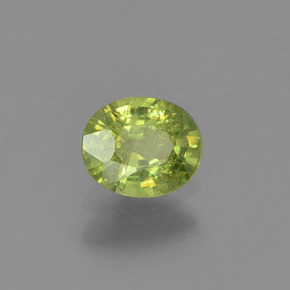 Grenat démantoïde vert naturelle coupe ovale, 0,48 ct, VS-SI