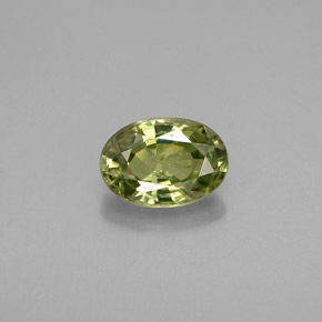 Grenat démantoïde vert naturelle coupe ovale, 0,53 ct, VS