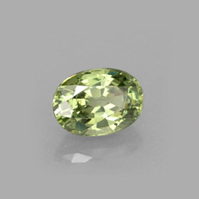 Grenat démantoïde vert naturelle coupe ovale, 0,72 ct, VS