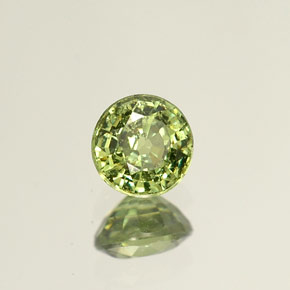 Grenat démantoïde vert naturelle coupe roude, 0,53 ct, VS